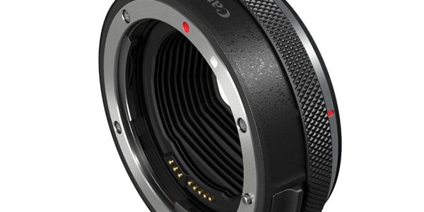 Canon EF-EOS R con anello di controllo (2)